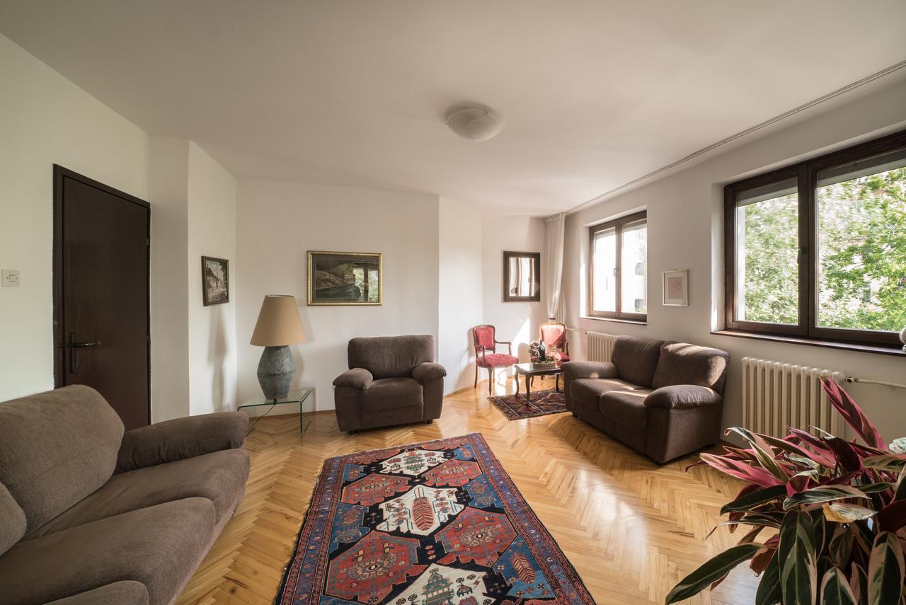 Sensitive Apartment Beograd Eksteriør billede