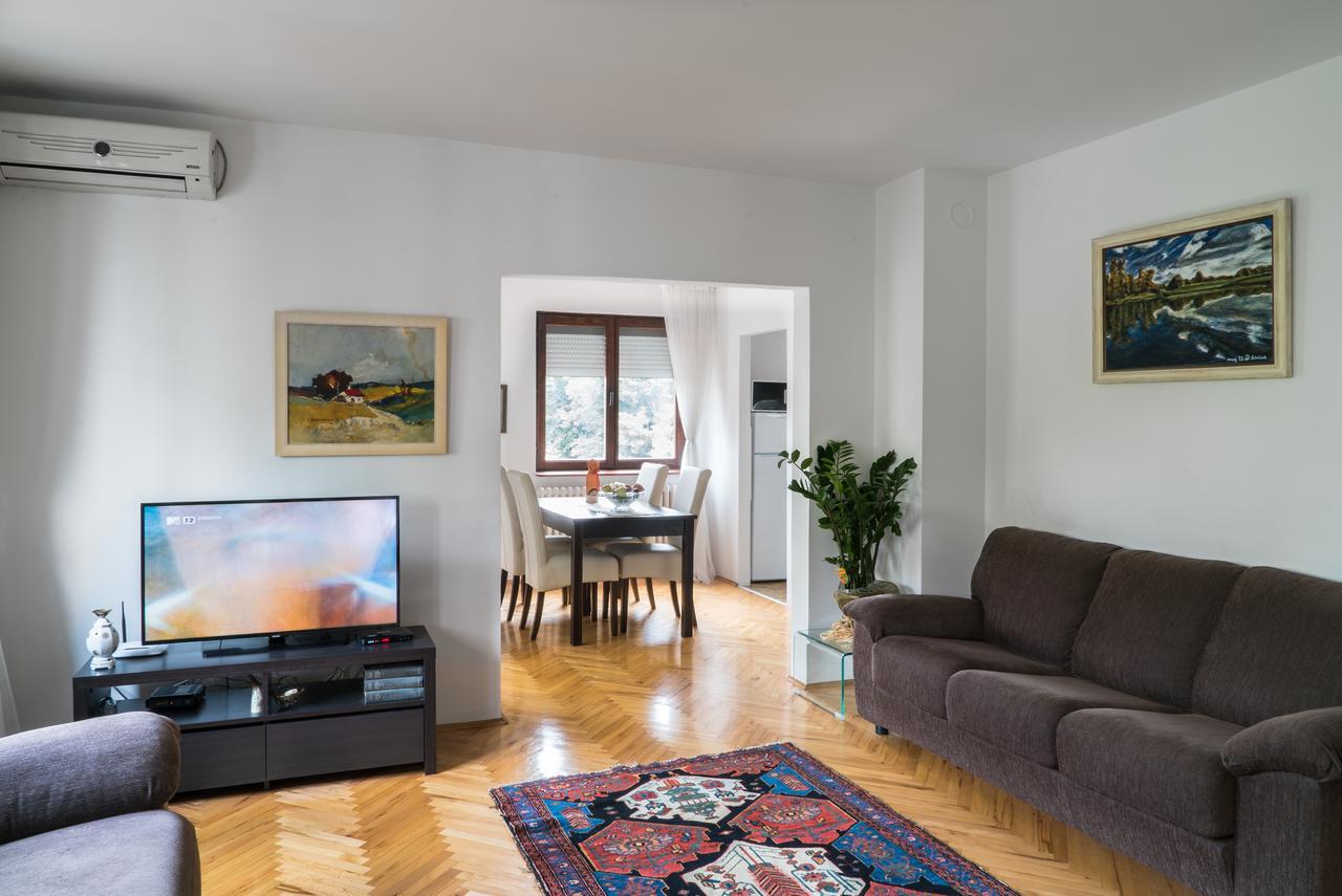 Sensitive Apartment Beograd Eksteriør billede